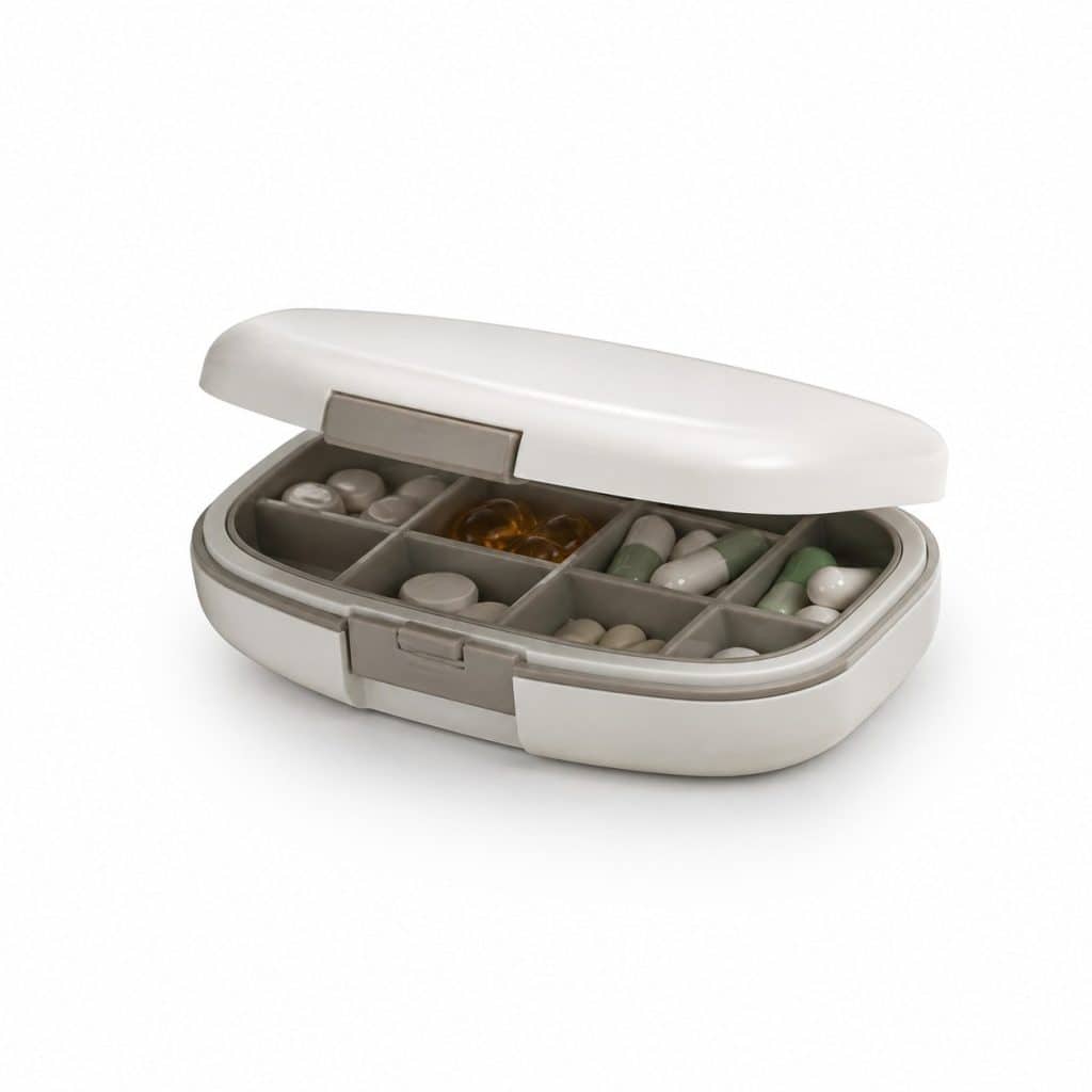 Pilulier journalier compact format nomade présenté seul